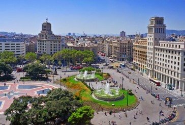 Plac Kataloński – ulubione miejsce spotkań